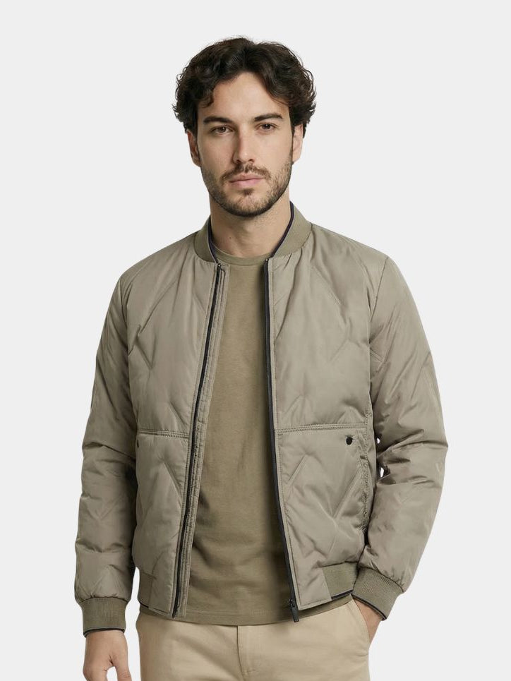 Savoy Heritage Bomberjack
