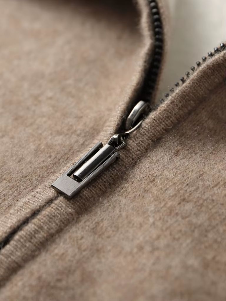 Belvoir Taupe Cashmere Set